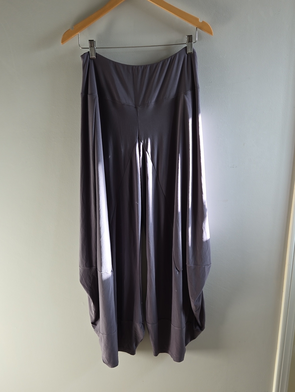 Sympli Dark Grey Casual Flowy Pants Size 14